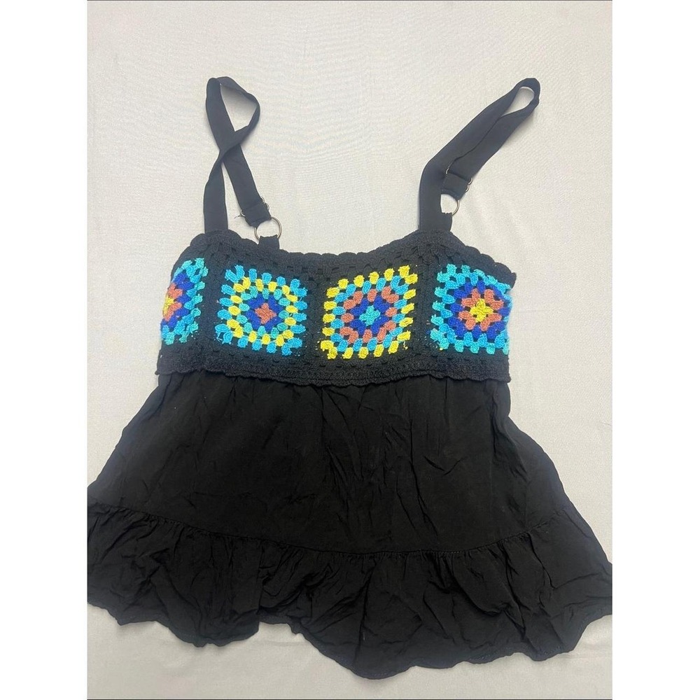 SO Crochet Granny Square Camisole Top Black Boho Ruffle Hem Festival Large